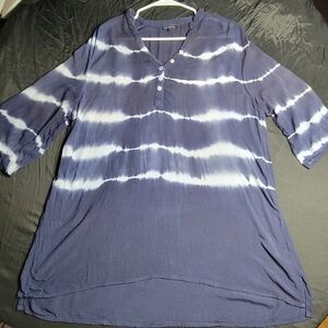Blue and White Tie-Dye Tunic Top